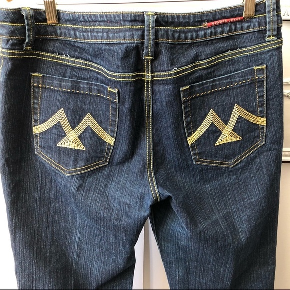 Vigoss jeans dark wash SZ 13/14 W and 32  L - Picture 3 of 7